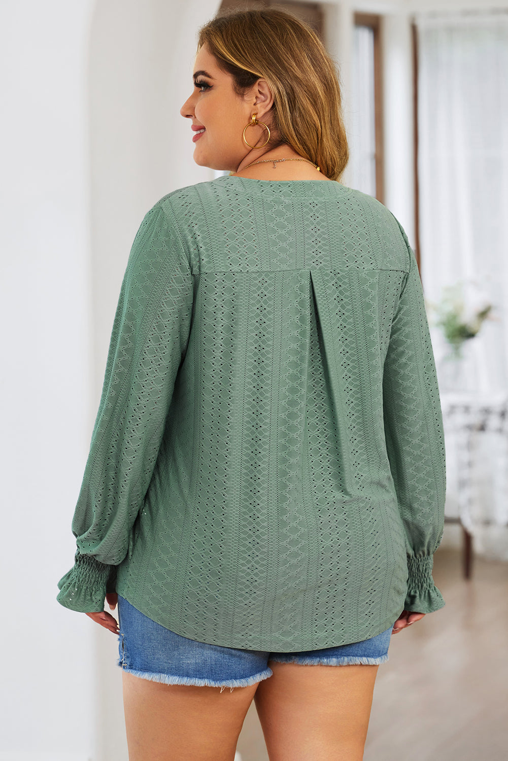 Green Eyelet Jacquard Split Neck Flounce Sleeve Plus Size Blouse