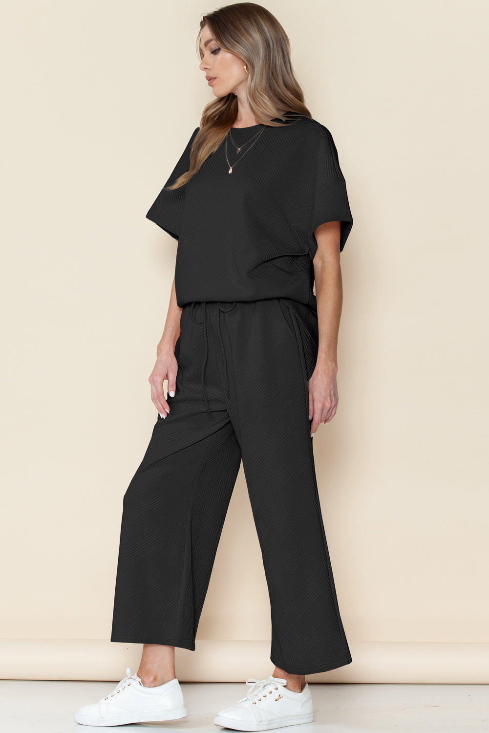 Black Textured Loose Fit T Shirt and Drawstring Pants Set