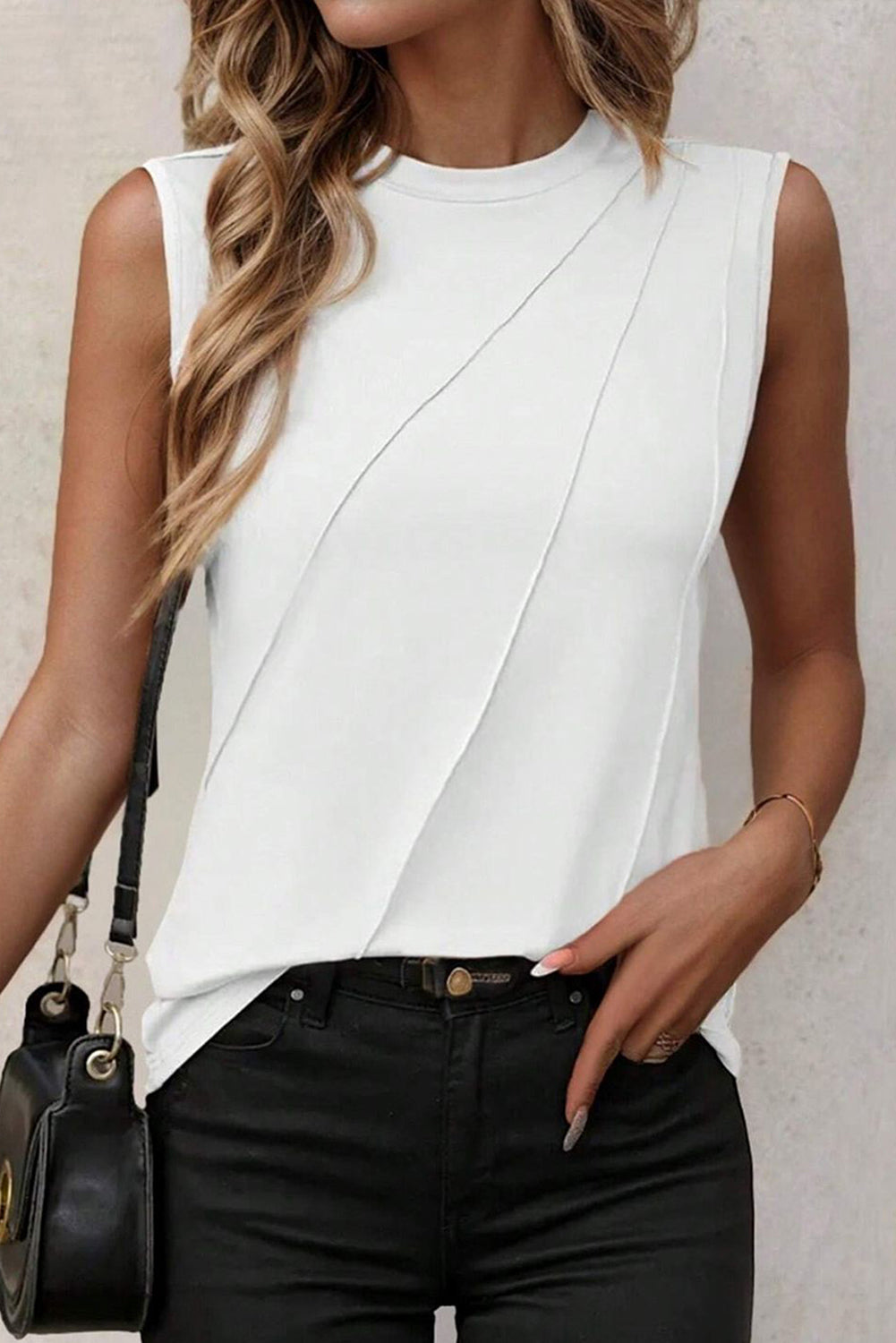 White Solid Color Crew Neck Pleated Tank Top